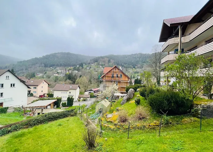 Bad Wildbad. Appartement 2.3 In Ruhige Lage.