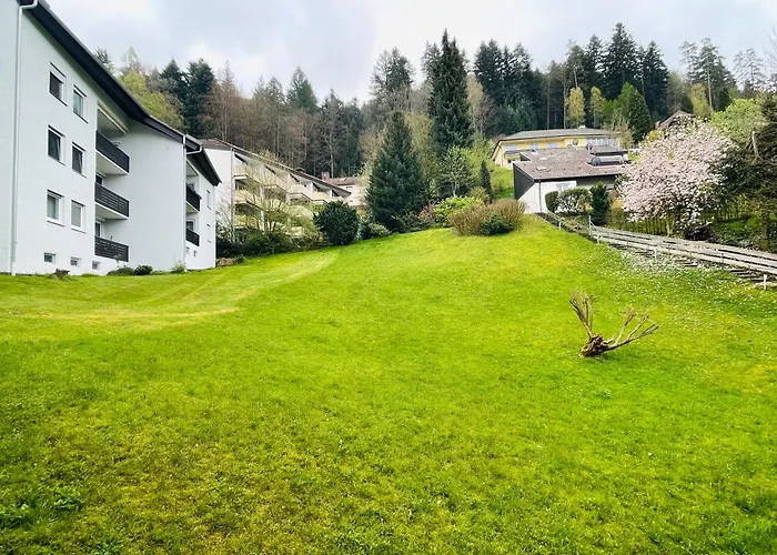 Bad Wildbad. Appartement 2.3 In Ruhige Lage.