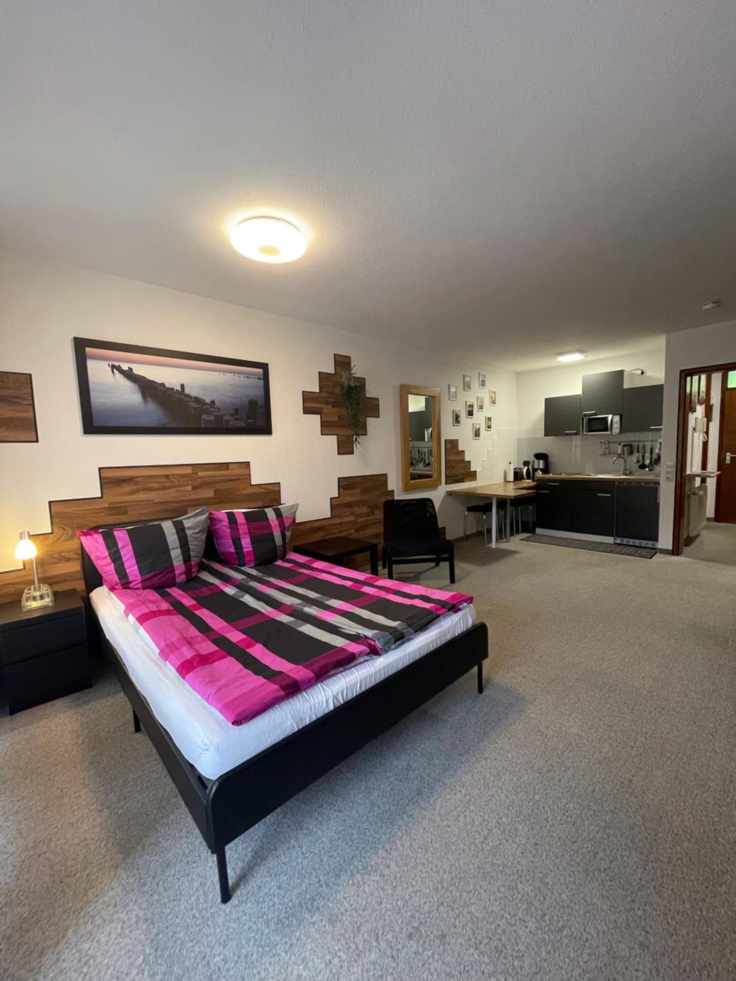 Bad Wildbad. 2.3 In Ruhige Lage. Appartement *